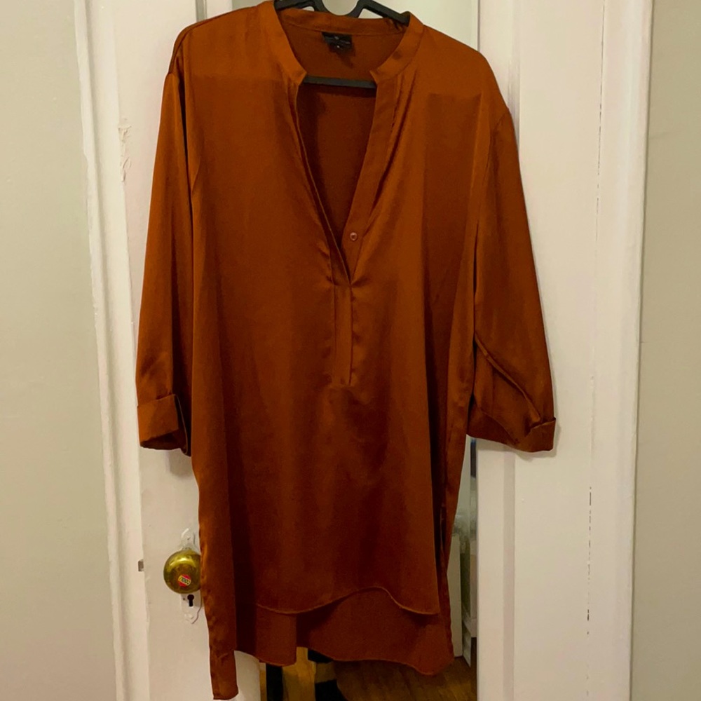 Too small for me. Beautiful silk blouse. Brand-worthington
